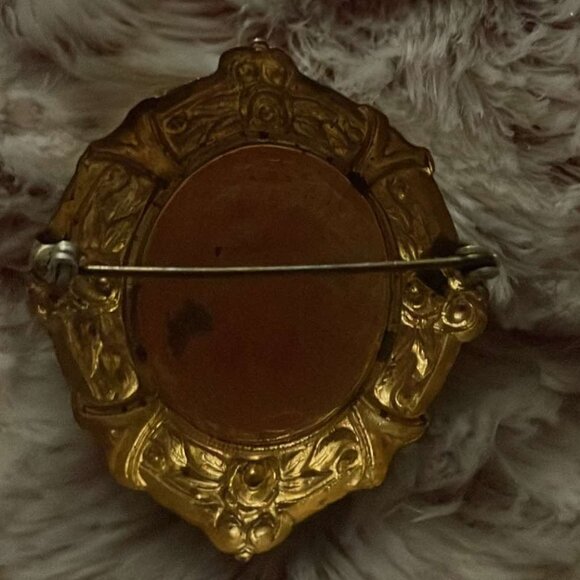 Vintage Brooch - Picture 2 of 2